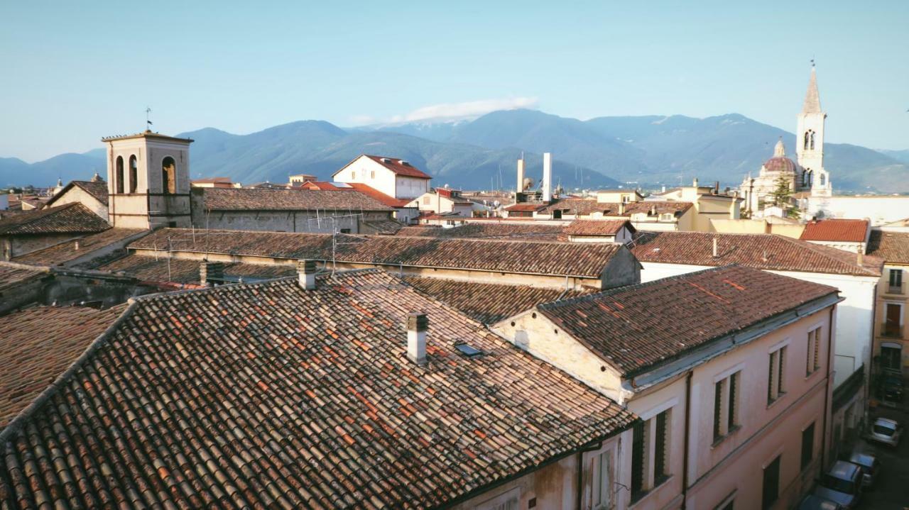 Ferienwohnung Le Ginestre Sulmona Exterior foto